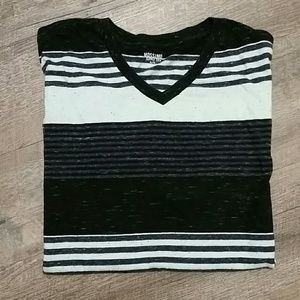 Mossimo Supply Co. Men's XL T-shirt